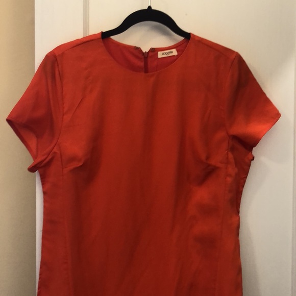 Flounce Shift Dress - Picture 4 of 5